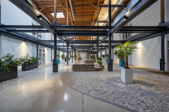 Foto del edificio - 1125 N 9th St