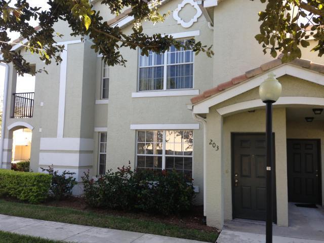 Primary Photo - 108 SW Peacock Blvd