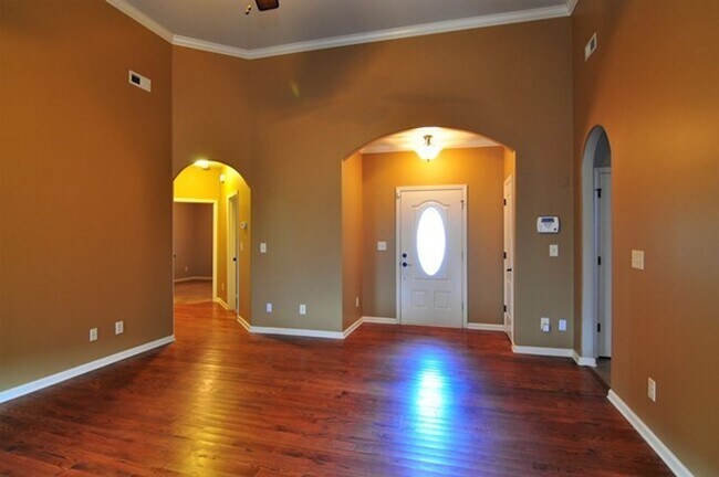 Building Photo - 1462 Cobra Ln