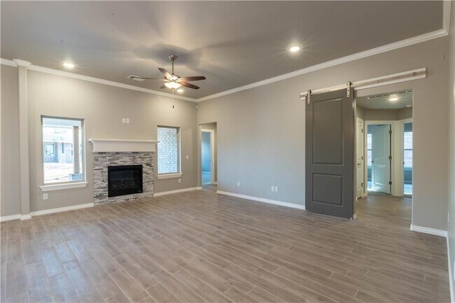 Building Photo - 7925 Sweetgum St