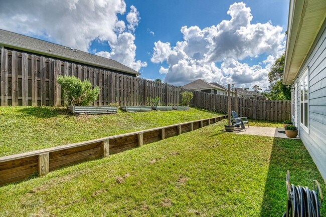 Foto del edificio - 3 Bed / 2 Bath with 2 Car Garage in NW