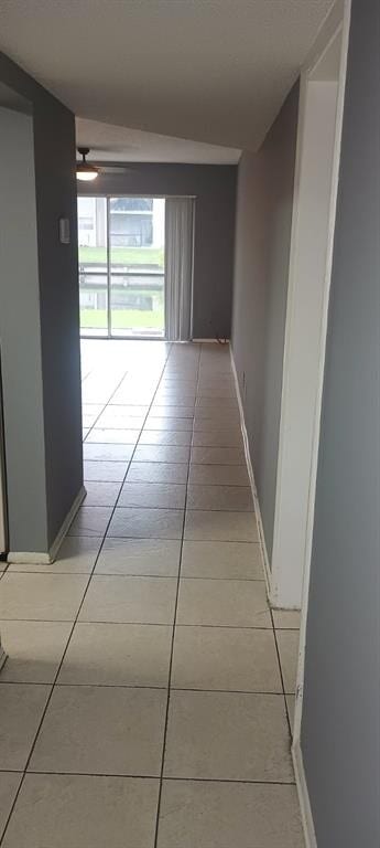 Foto del edificio - 8040 Colony Cir N