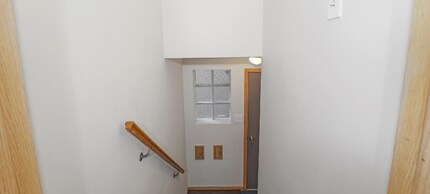 Building Photo - 3803 S Lombard Ave