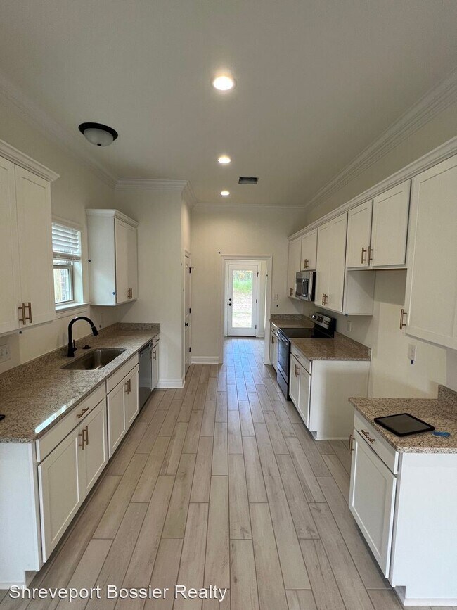 Foto del edificio - 4 br, 2 bath House - 779 Crozier Dr