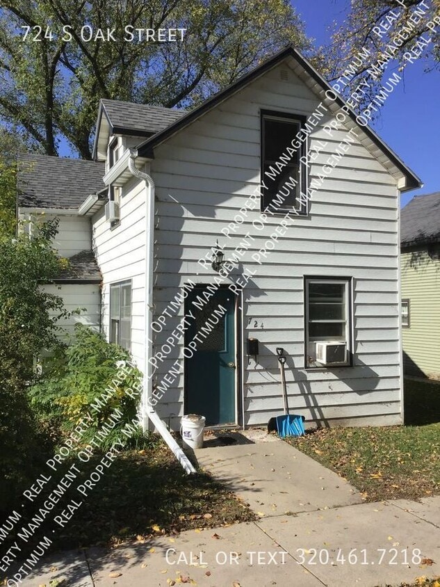 Foto principal - 1 1/4 Story Single Family Home with 3 bedr...