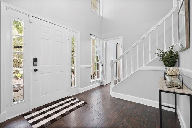 Building Photo - 86 Rockridge Dr