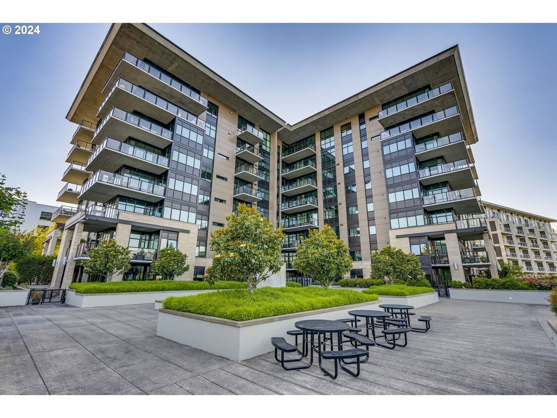 Foto principal - Modern Condo in NW District, Portland! On ...