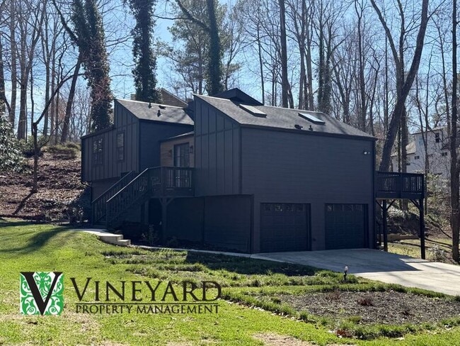 Building Photo - 3281 Ethan Dr