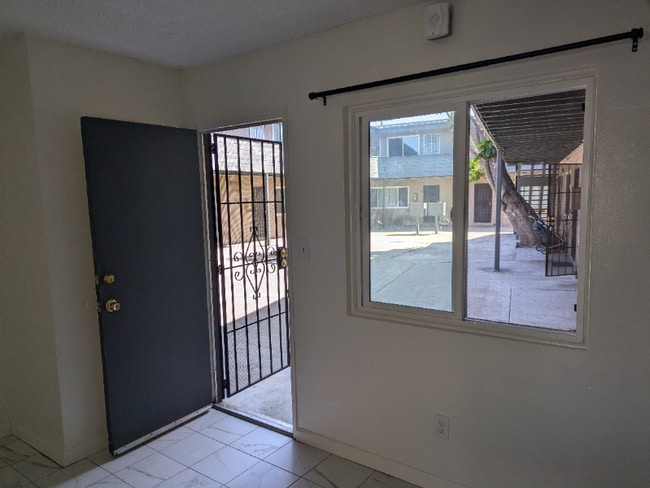 Building Photo - 7002 Linda Vista Rd