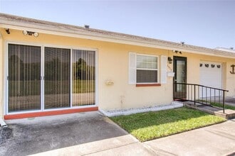 Building Photo - 4932 Ilener St