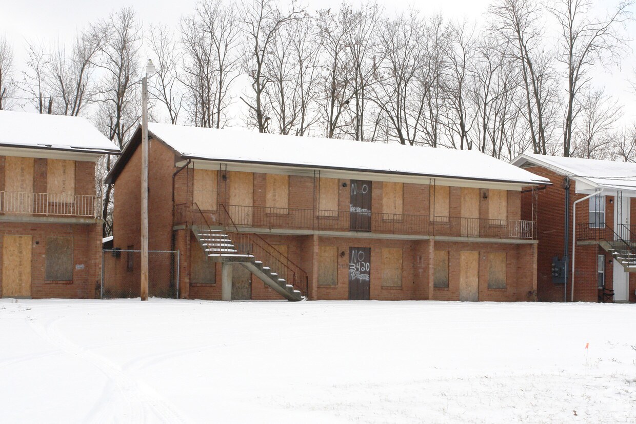 3420 Shagbark Rd, Louisville, KY 40216 Apartments in Louisville, KY