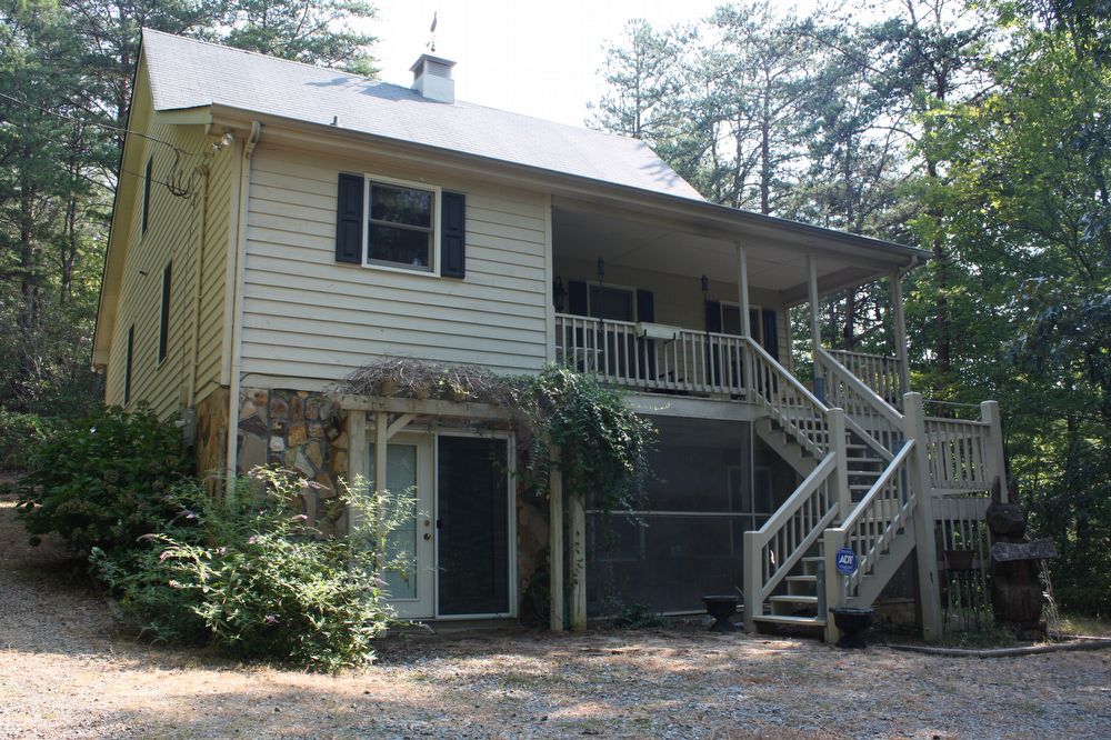 Foto principal - 278 N Lake Dr