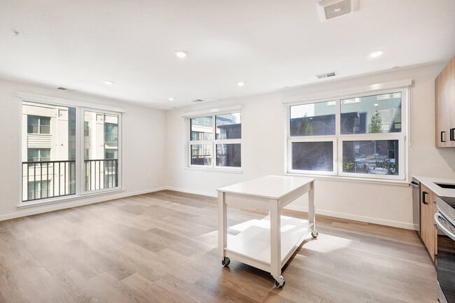 Interior Photo - Oso Apartments