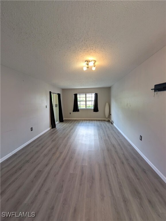 Building Photo - 3401 Winkler Ave