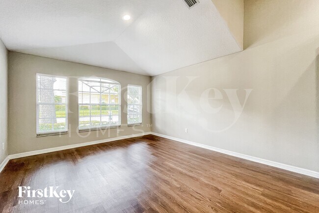 Foto del edificio - 2162 Brandon Park Cir