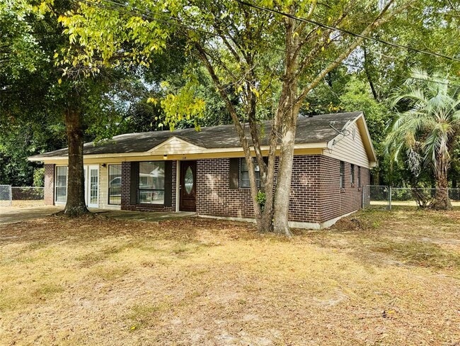 Building Photo - 114 Till Ct