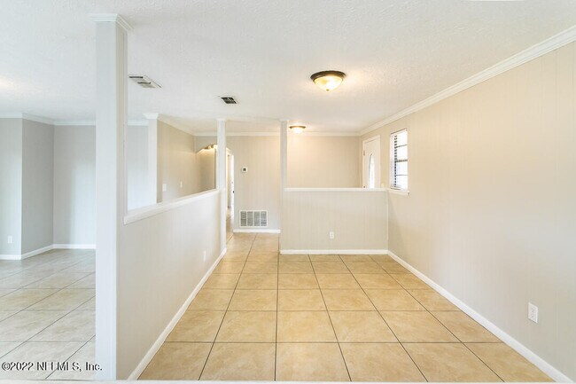 Foto del edificio - 9904 Sagetree Ct