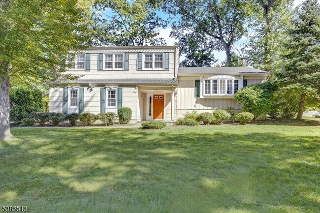 Building Photo - 42 Stonewyck Rd