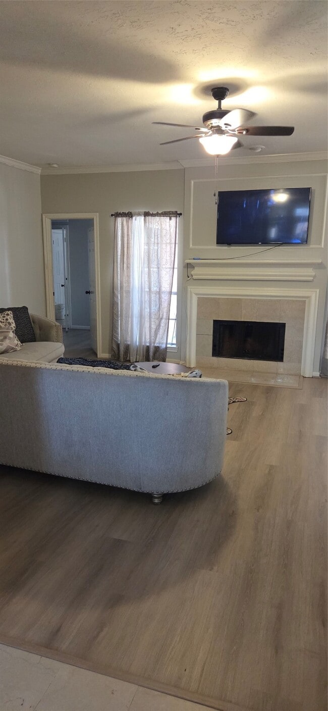 Foto del edificio - 15407 Chestnut Falls Dr