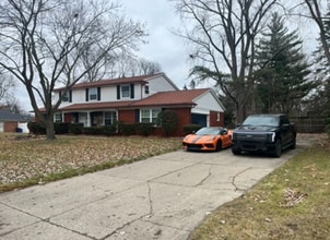 Building Photo - 24610 Lafayette Cir Building Photo - 24610 Lafayette Cir