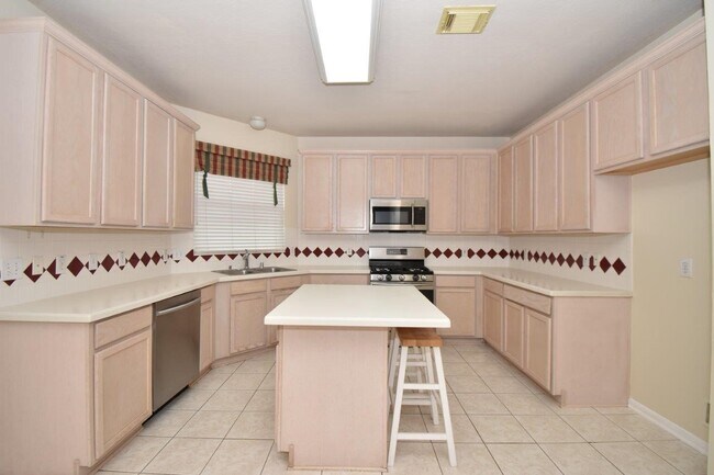 Building Photo - 3810 Buckley Ln