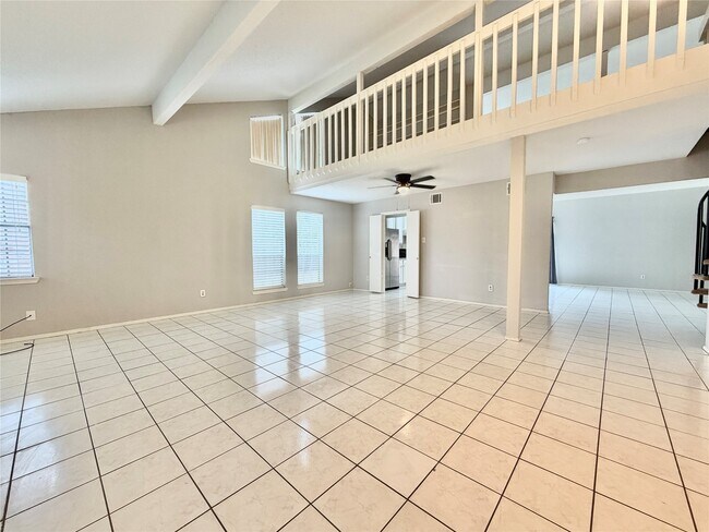 Building Photo - 3410 Woodstream Pl