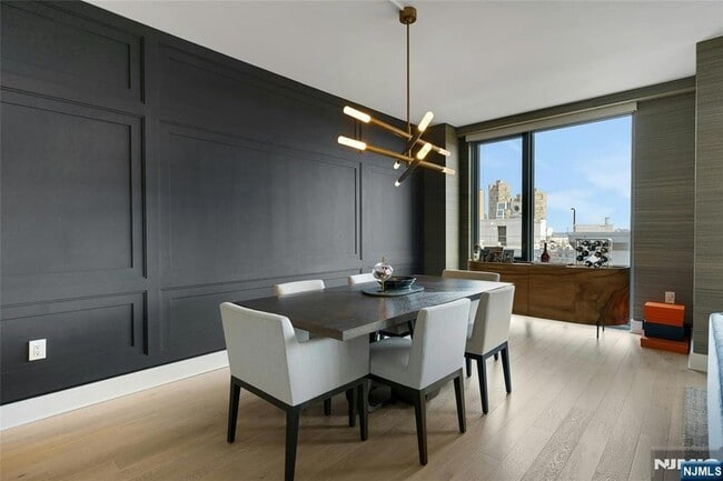 Photo - 9 Ave at Port Imperial Apartment