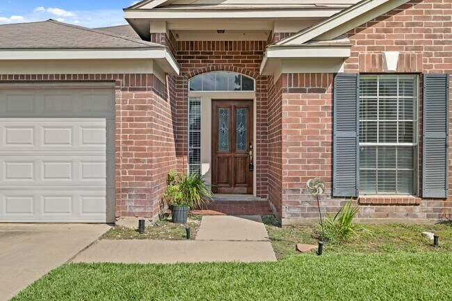Foto del edificio - 23730 Prince Lawrence Ct