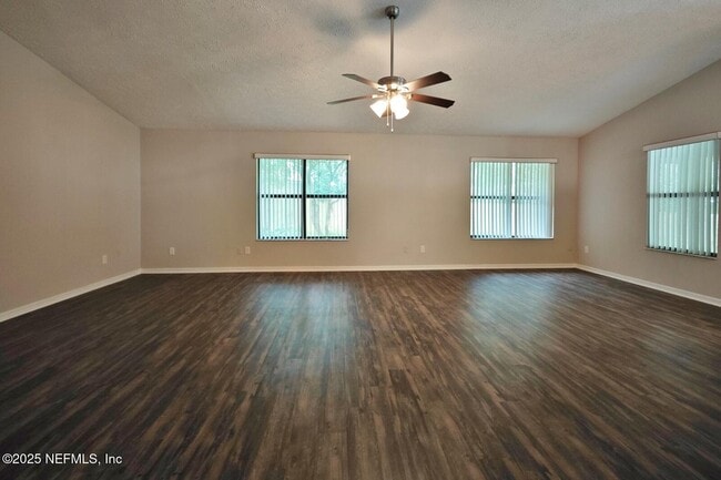 Foto del edificio - 3208 Turtle Creek Rd