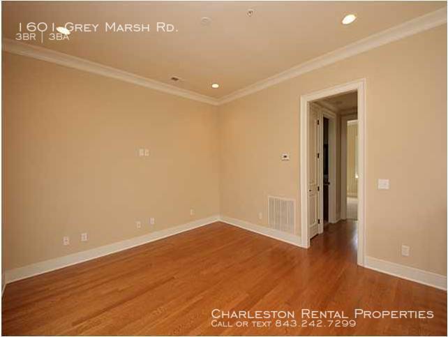 Foto del edificio - 1601 Grey Marsh Rd
