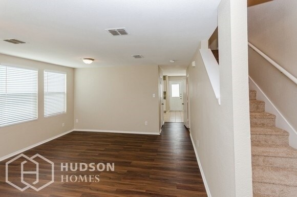Foto del edificio - Move In By October 15th - GET $500 OFF 1ST...