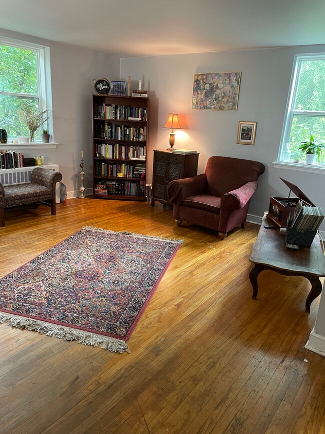 Living Room - 310 E Evergreen Ave