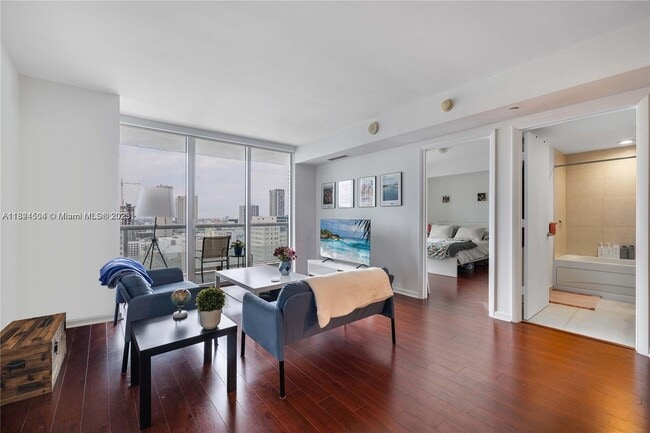 Foto del edificio - 50 Biscayne Blvd