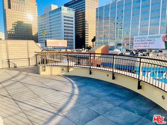 Foto del edificio - 1122 Gayley Ave