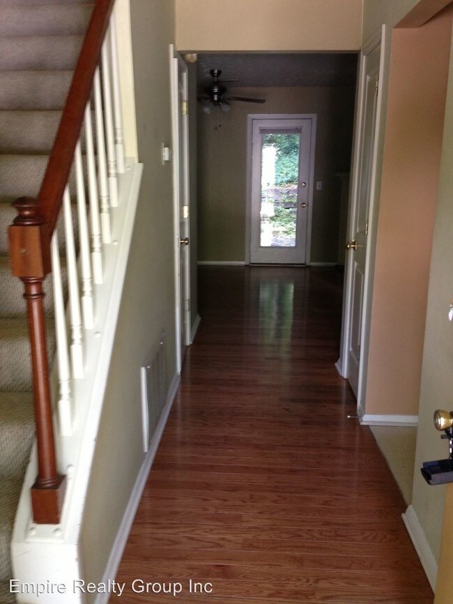 Foto del edificio - 2 br, 2.5 bath House - 3742 Jamestown Ct