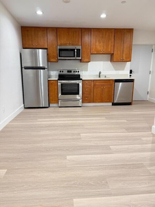 Foto del edificio - 318 3rd Ln