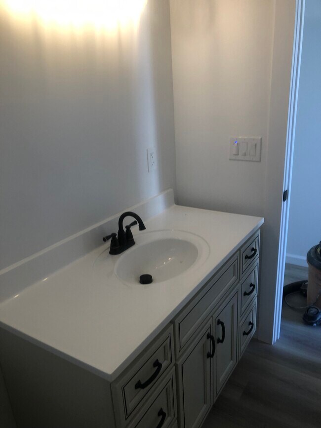 Down stairs bathroom - 795 Amador Ave