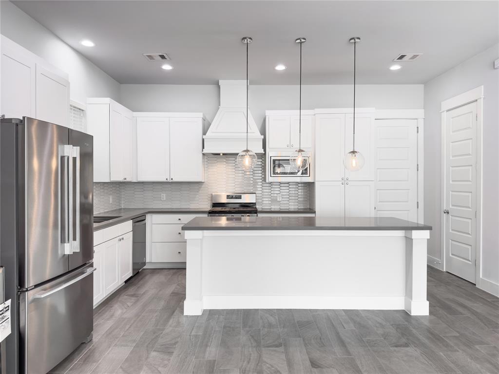 Foto principal - 1602 Westside Gardens Ln