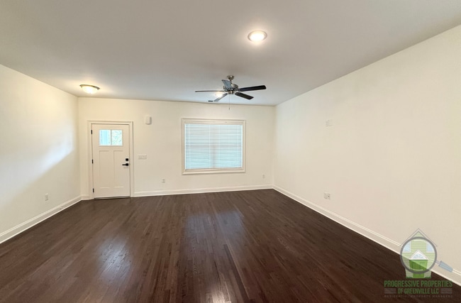 Photo - 336 Prosperity Ave House