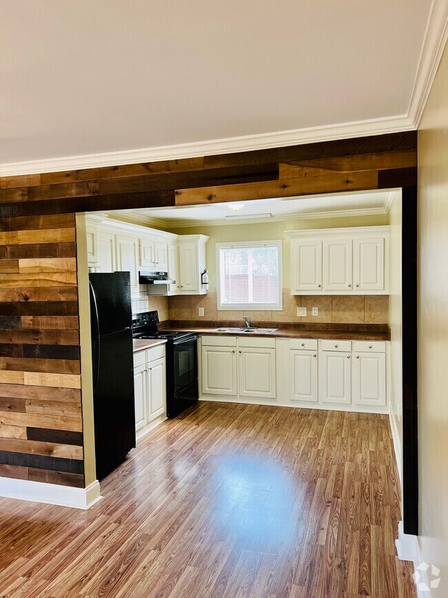 Pecan Grove Gated Apartments for Rent Jackson, MS 3 Rentals