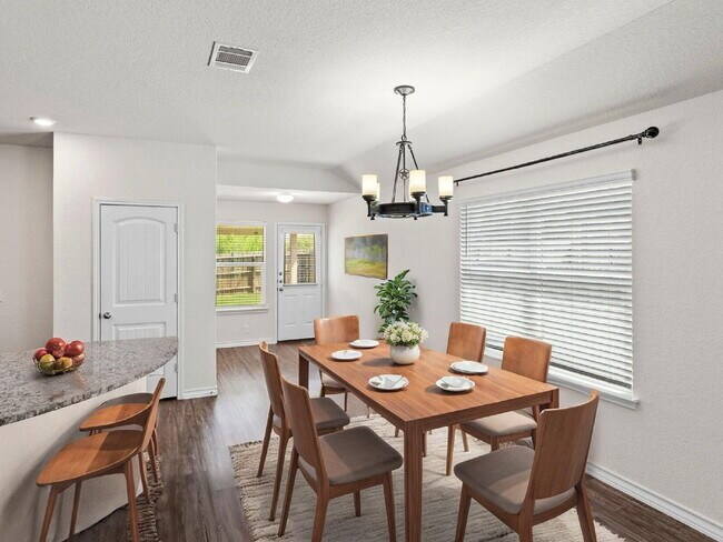 Foto del edificio - "4-Bedroom Haven in Cibolo with Spacious Living!"