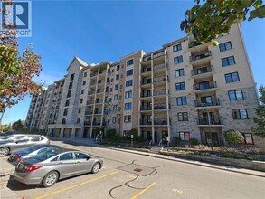 Building Photo - 776 Laurelwood Dr