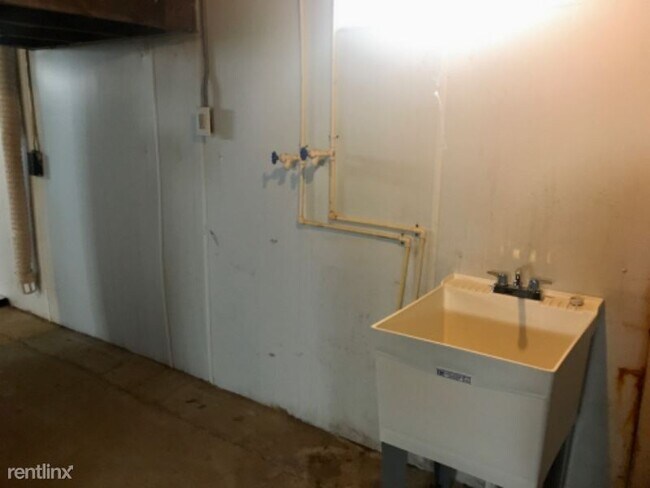 Foto del edificio - 3 br, 1 bath House - 540 Bacon Ave