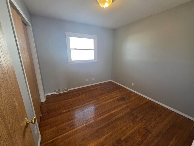 Foto del edificio - 5165-5167 N 45th St