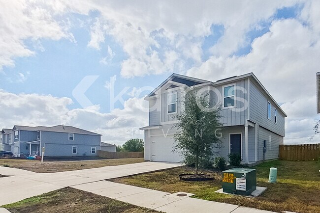 Foto del edificio - 914 Shady Brk