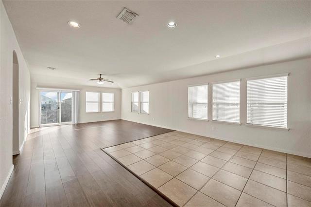 Foto del edificio - 4620 Elderberry St