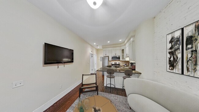 Foto del edificio - 2 Carmel St