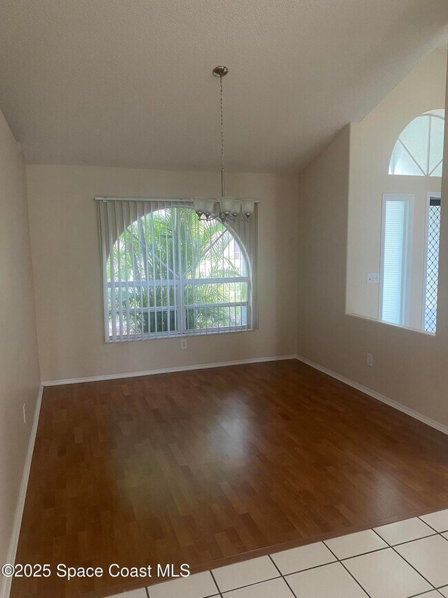 Foto del edificio - 3166 Lago Vista Dr