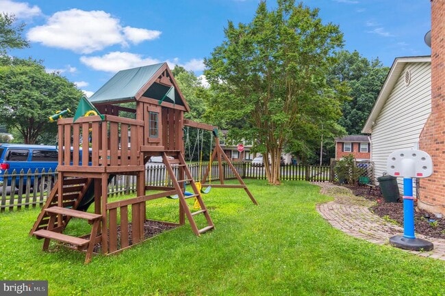Building Photo - 8916 Arley Dr