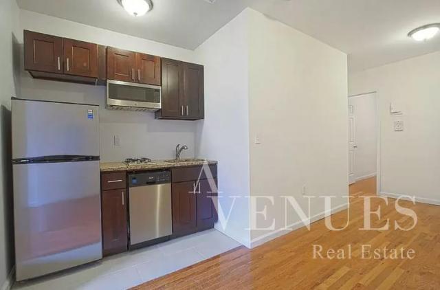 Foto del edificio - 2 bedroom in NEW YORK NY 10003